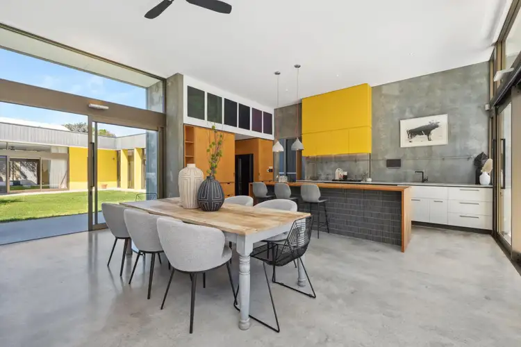 115 Elliott Road, Karrinyup WA 6018