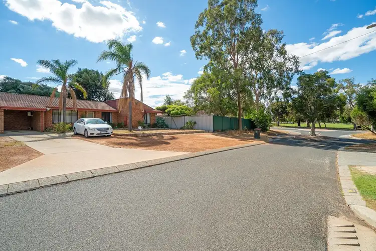 Sixth view of Homely house listing, 3 Bannerman Court, Marangaroo WA 6064