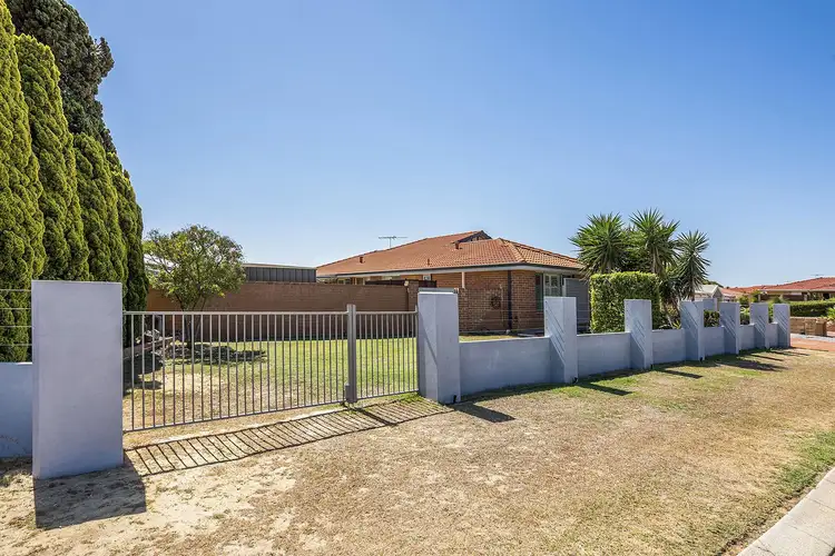 Second view of Homely house listing, 4 St Georges Court, Connolly WA 6027