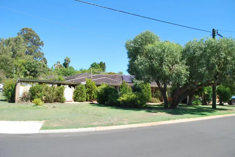 7 Waterbury Street, Dianella WA 6059