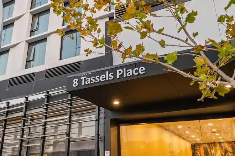 503/8 Tassels  Place, Innaloo WA 6018