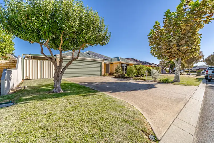 115 San Sebastian Boulevard, Port Kennedy WA 6172