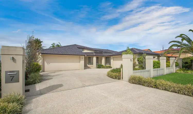 7 Belleview Crescent, Dianella WA 6059