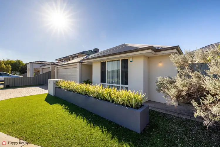 30 Middle Parkway, Canning Vale WA 6155