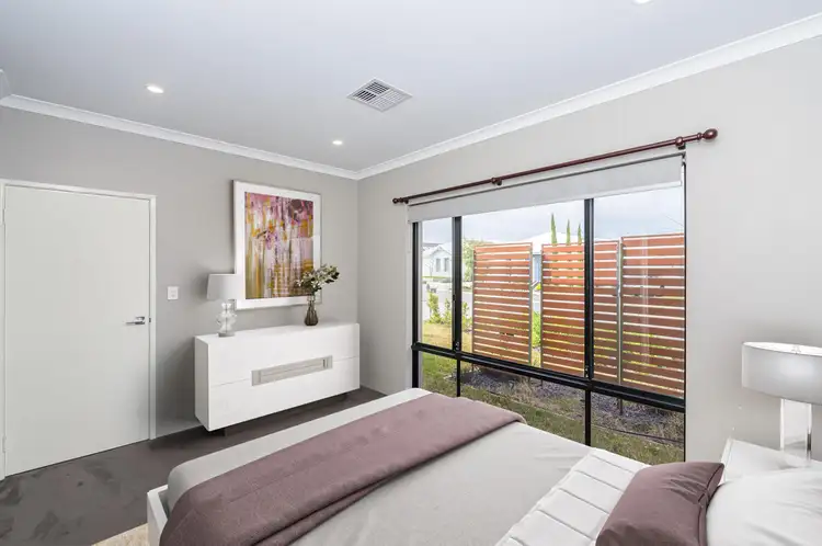 Sixth view of Homely house listing, 30 Mackerel Circuit, Alkimos WA 6038