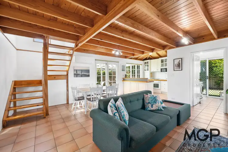 1B Davy Street, Alfred Cove WA 6154