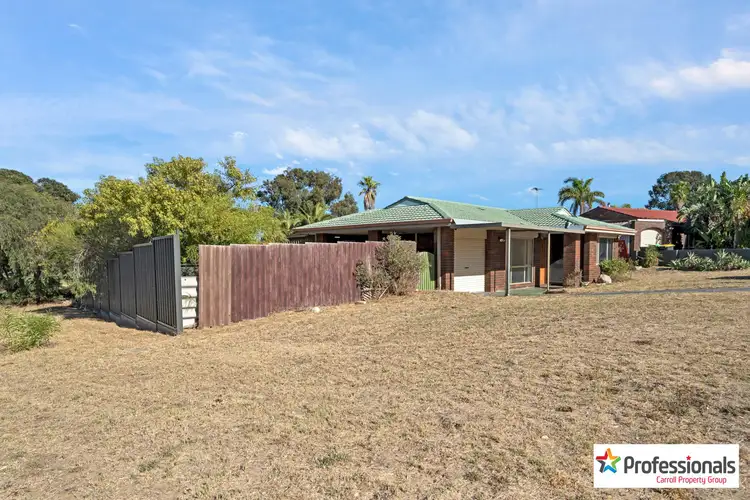 Third view of Homely house listing, 2 Rhagodia Court, Heathridge WA 6027
