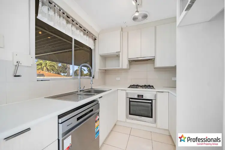 Sixth view of Homely house listing, 2 Rhagodia Court, Heathridge WA 6027