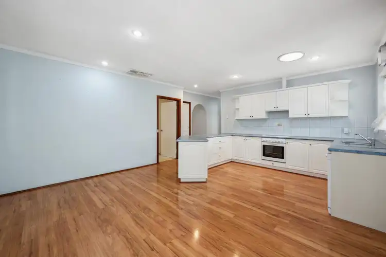 Fifth view of Homely house listing, 10 Chesham Way, Hamilton Hill WA 6163