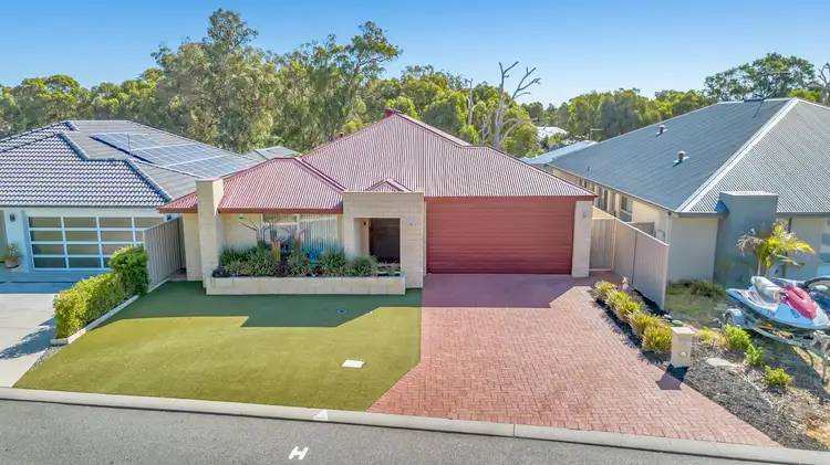 15 Hurlingham Loop, Meadow Springs WA 6210