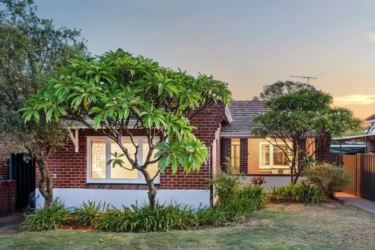 77 Normanby Road, Inglewood WA 6052