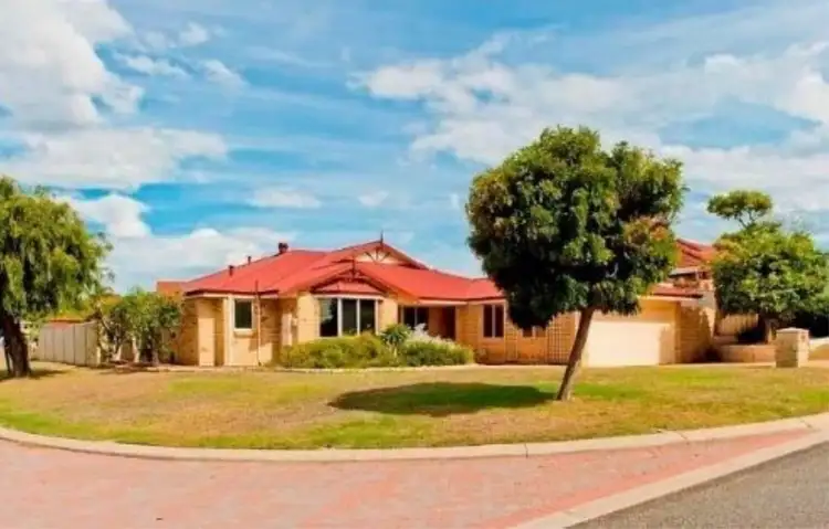 Second view of Homely house listing, 82 Roxburgh Circle, Kinross WA 6028