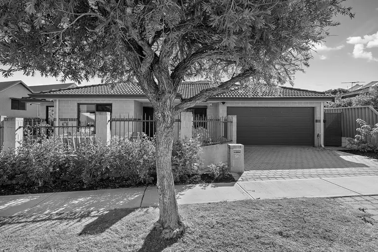 9A Muriel Ave, Innaloo WA 6018