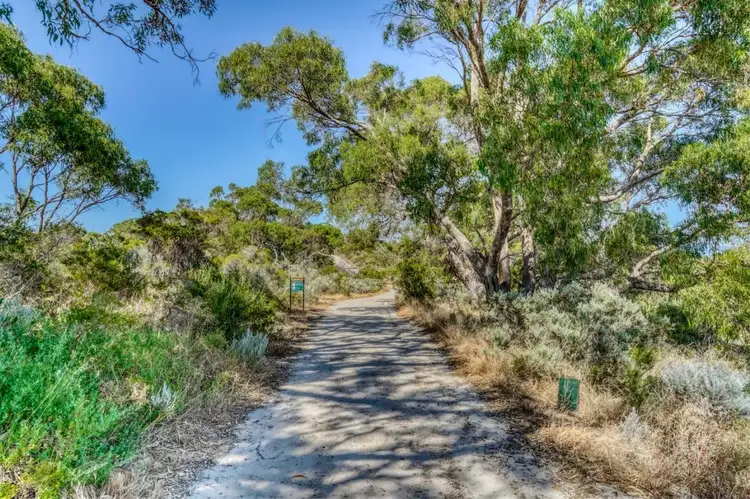 18 Evandale Street, Floreat WA 6014