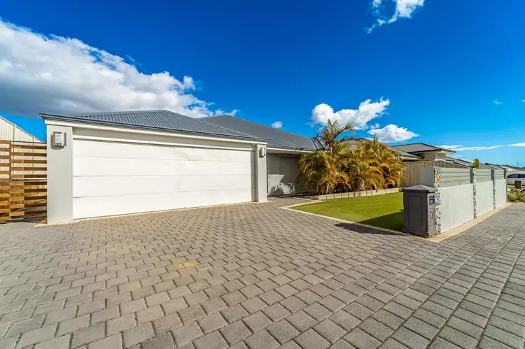 7 Banksiadale Gate, Lakelands WA 6180