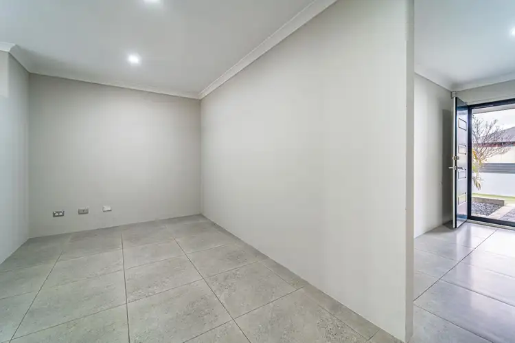 Fifth view of Homely house listing, 7 Banksiadale Gate, Lakelands WA 6180