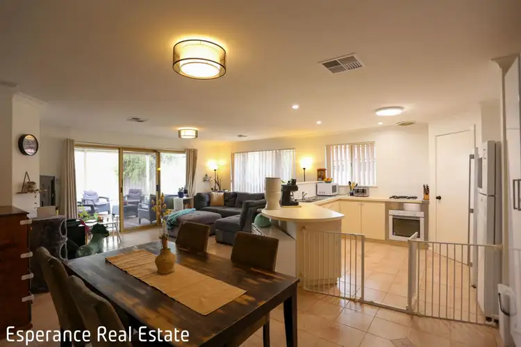 Second view of Homely house listing, 8 Hart Place, Castletown WA 6450
