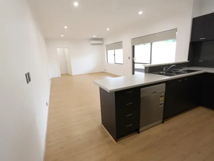 5a Myrtle Court