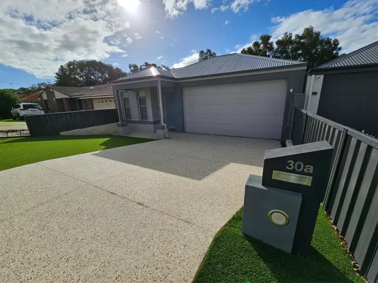 30A Rummer Way, Bateman WA 6150
