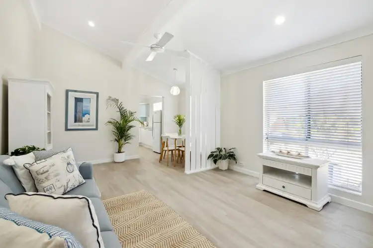 8/119 Brighton Road