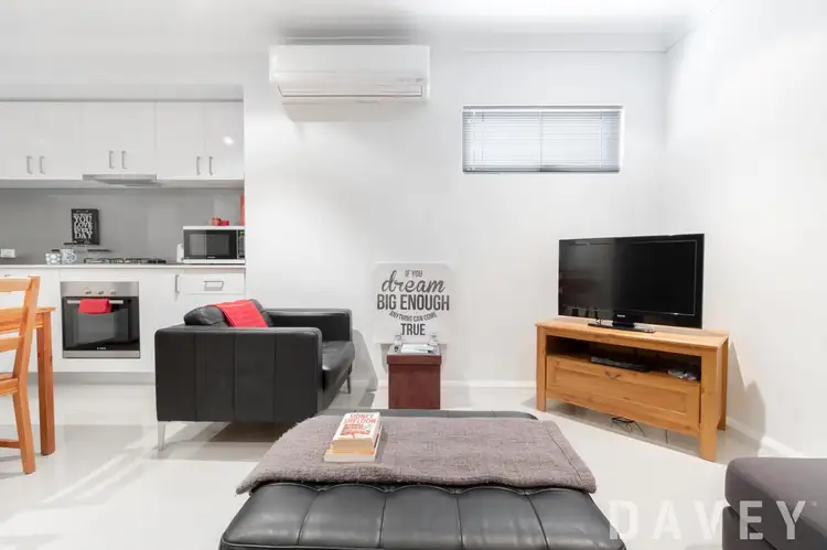 7/4 Waterloo Street, Joondanna WA 6060
