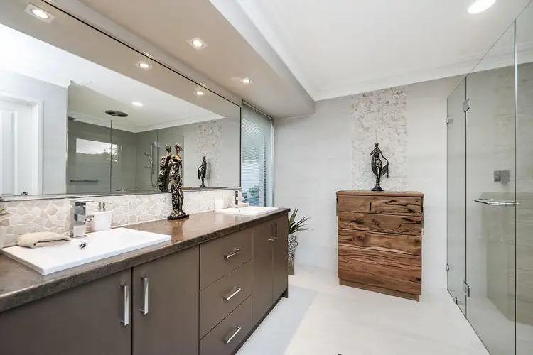 Seventh view of Homely house listing, 8 Kooralbyn Way, Connolly WA 6027