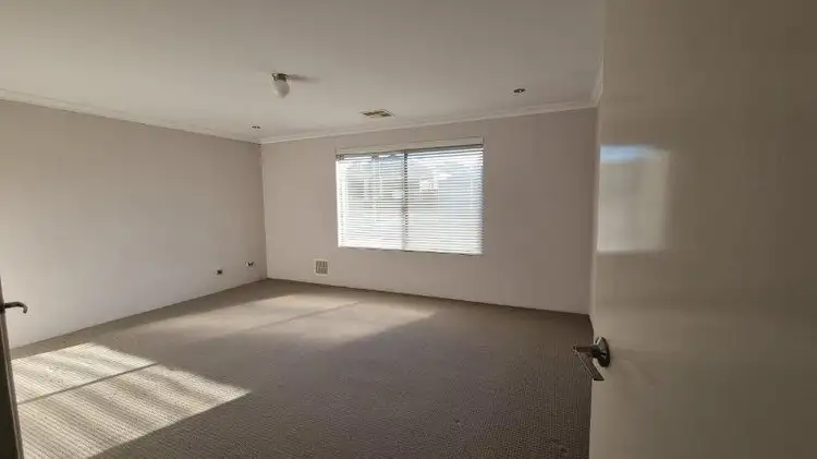 Fifth view of Homely house listing, 27 Balboa Loop, Aubin Grove WA 6164