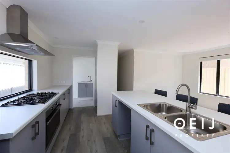 Fifth view of Homely house listing, 6A Weaver Court, Kardinya WA 6163