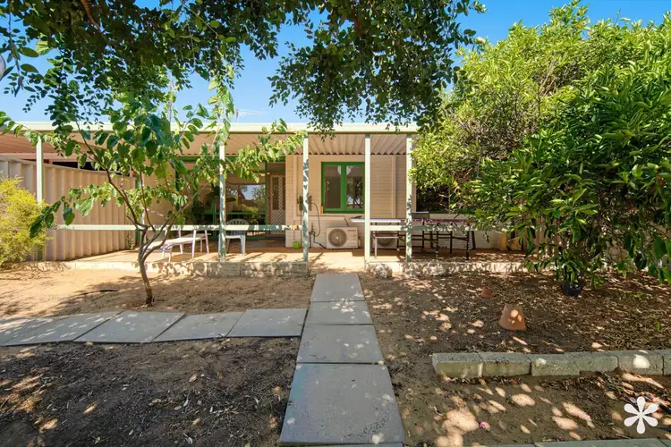 5 Maxworthy Place