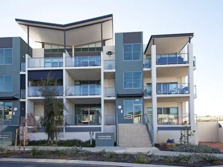 6/34 Malata Crescent, Success WA 6164