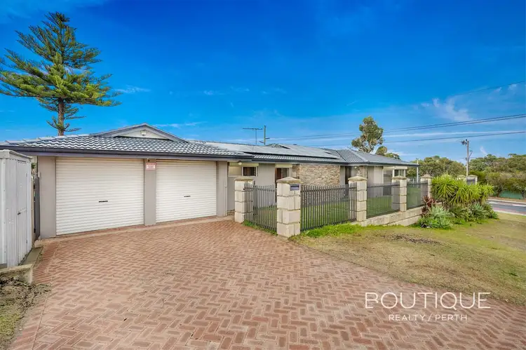 1 Pinnaroo Drive, Padbury WA 6025