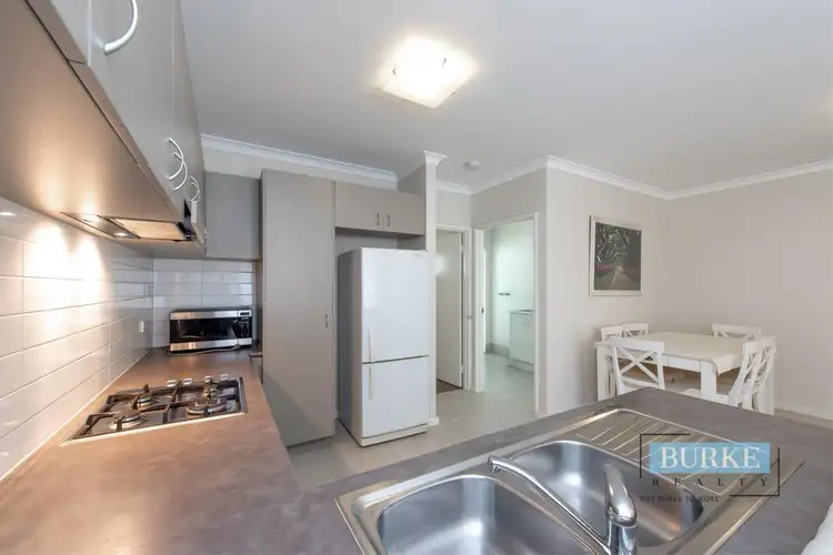 14/174 Fairway Circle, Connolly WA 6027