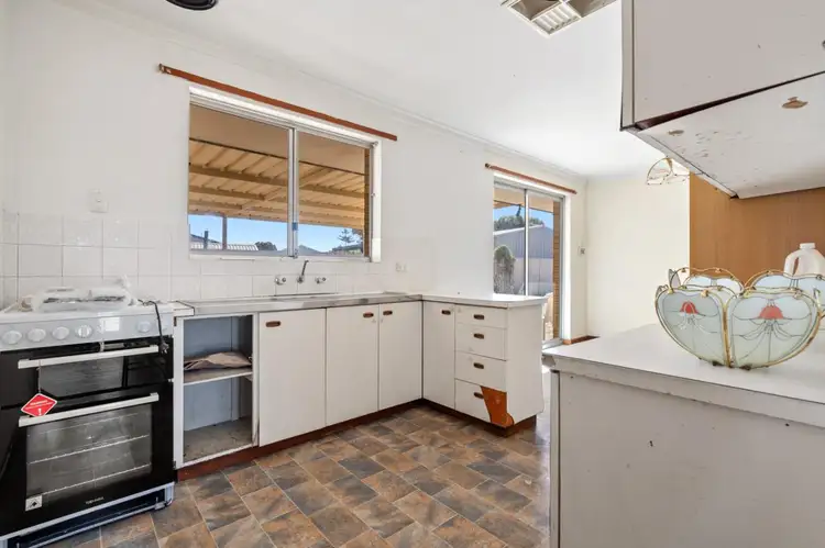 Sixth view of Homely house listing, 7 Kiwa Place, Cooloongup WA 6168