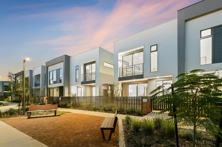 13 Tipton Walk, Glendalough WA 6016