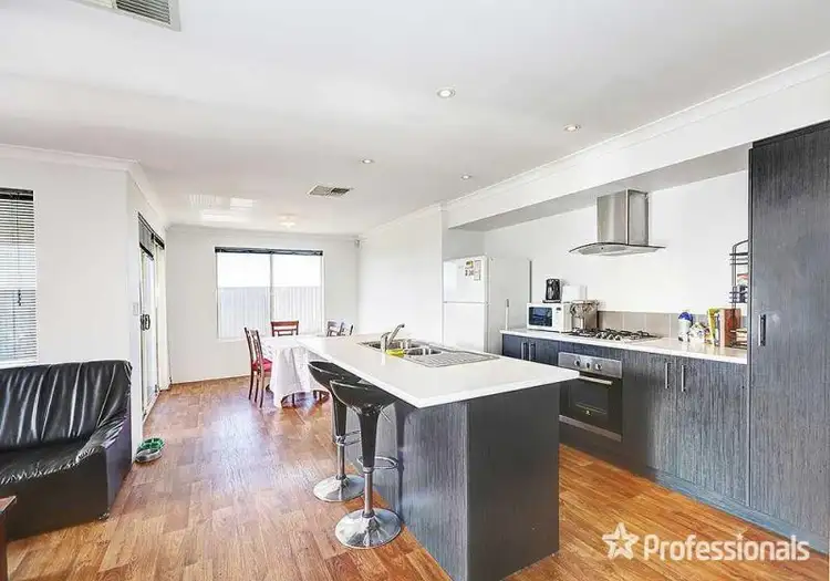 Fourth view of Homely house listing, 31 Cornforth Way, Piara Waters WA 6112