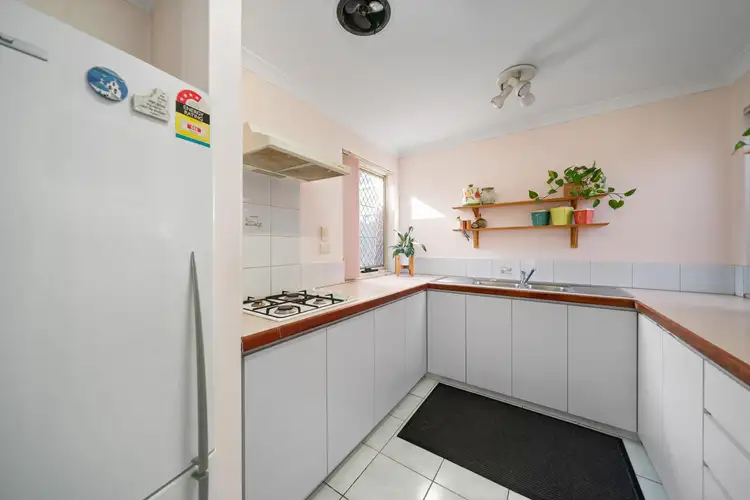 Fifth view of Homely villa listing, 4/2 Corander Gardens, Carine WA 6020