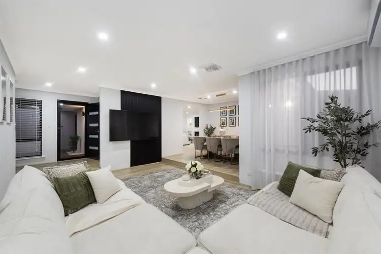 Seventh view of Homely house listing, 5 Bohemia Place, Noranda WA 6062