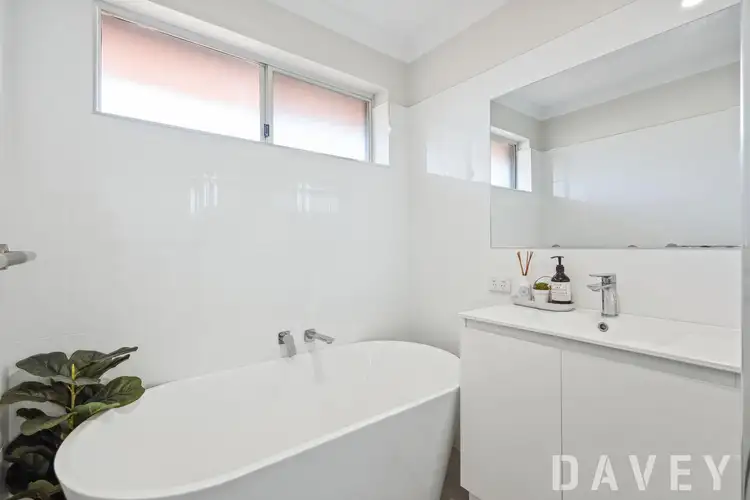 Fifth view of Homely house listing, 42 Kenny Drive, Duncraig WA 6023