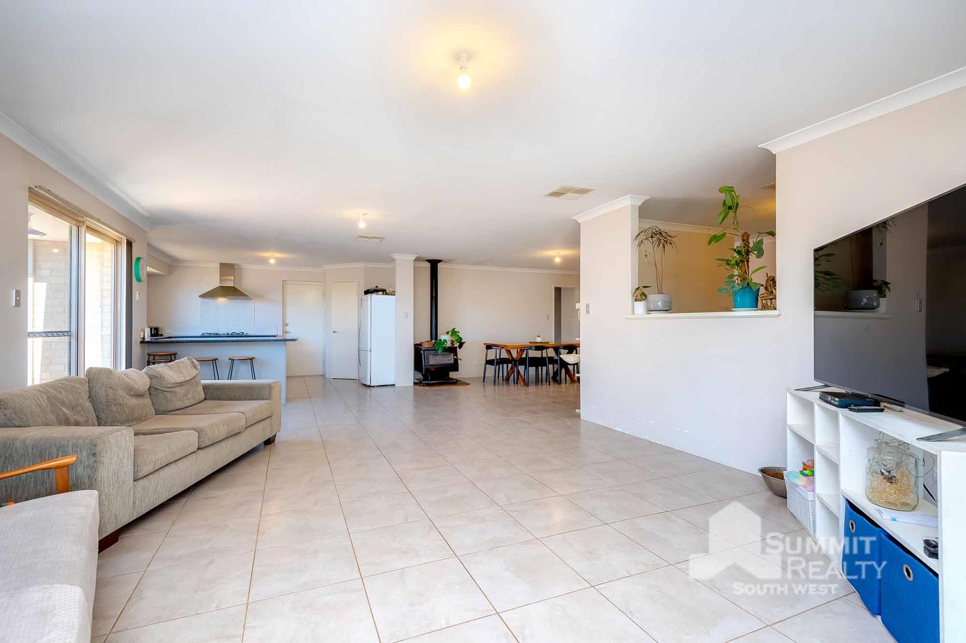 Second view of Homely house listing, 8 Torrisi Place, Donnybrook WA 6239
