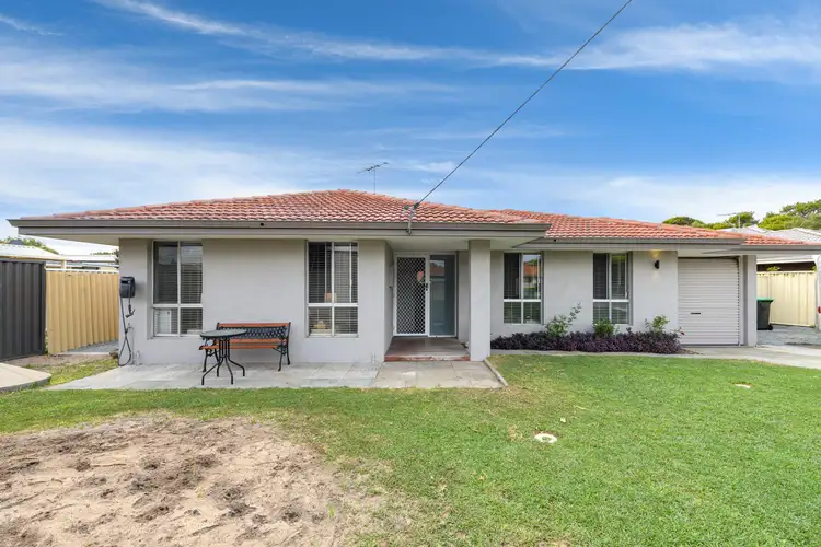 Second view of Homely house listing, 6 Heron Place, Rockingham WA 6168