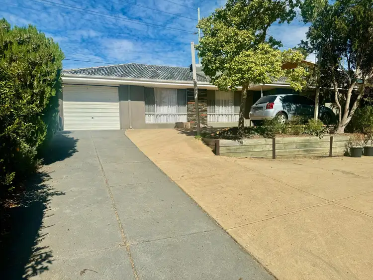 5 Claygate Road, Hamilton Hill WA 6163