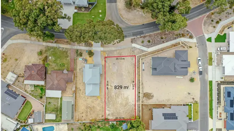 25 Madora Beach Road, Madora Bay WA 6210