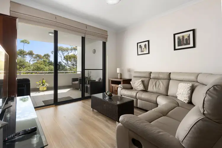 Fifth view of Homely apartment listing, 11/17 Rockingham Beach Road, Rockingham WA 6168