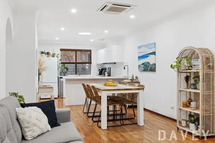 17/133 Deanmore Road, Scarborough WA 6019