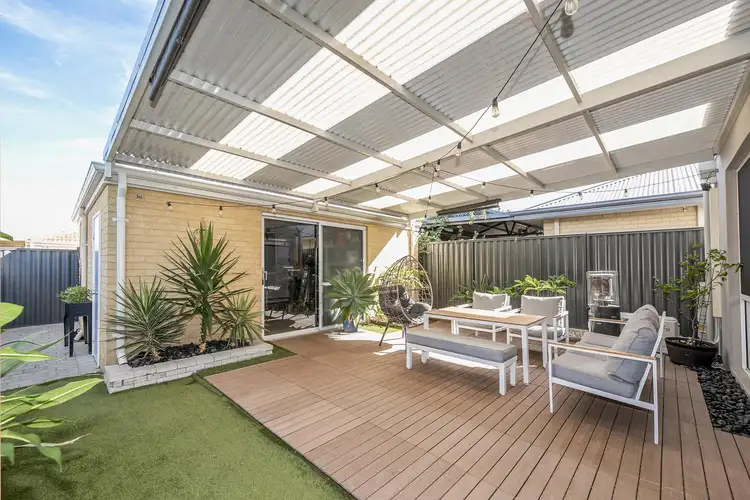 27 Ligado Avenue, Aveley WA 6069