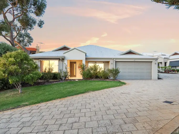 9A Halse Place, Karrinyup WA 6018