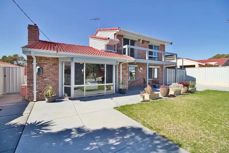 9 Hubbard Place, Safety Bay WA 6169