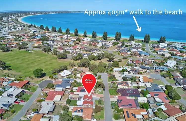 Second view of Homely house listing, 9 Hubbard Place, Safety Bay WA 6169
