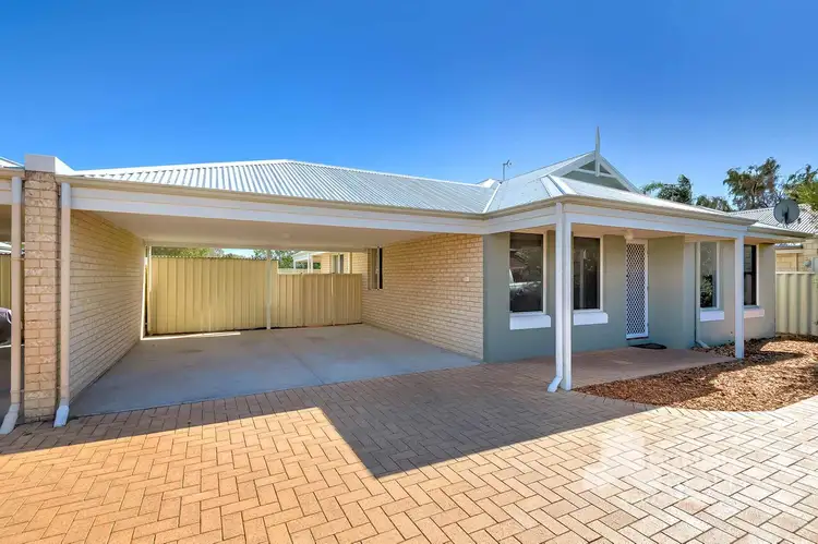 3/11 Little  Street, Carey Park WA 6230