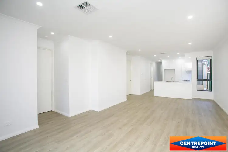 Fourth view of Homely house listing, 5/7 Spring Avenue, Midland WA 6056